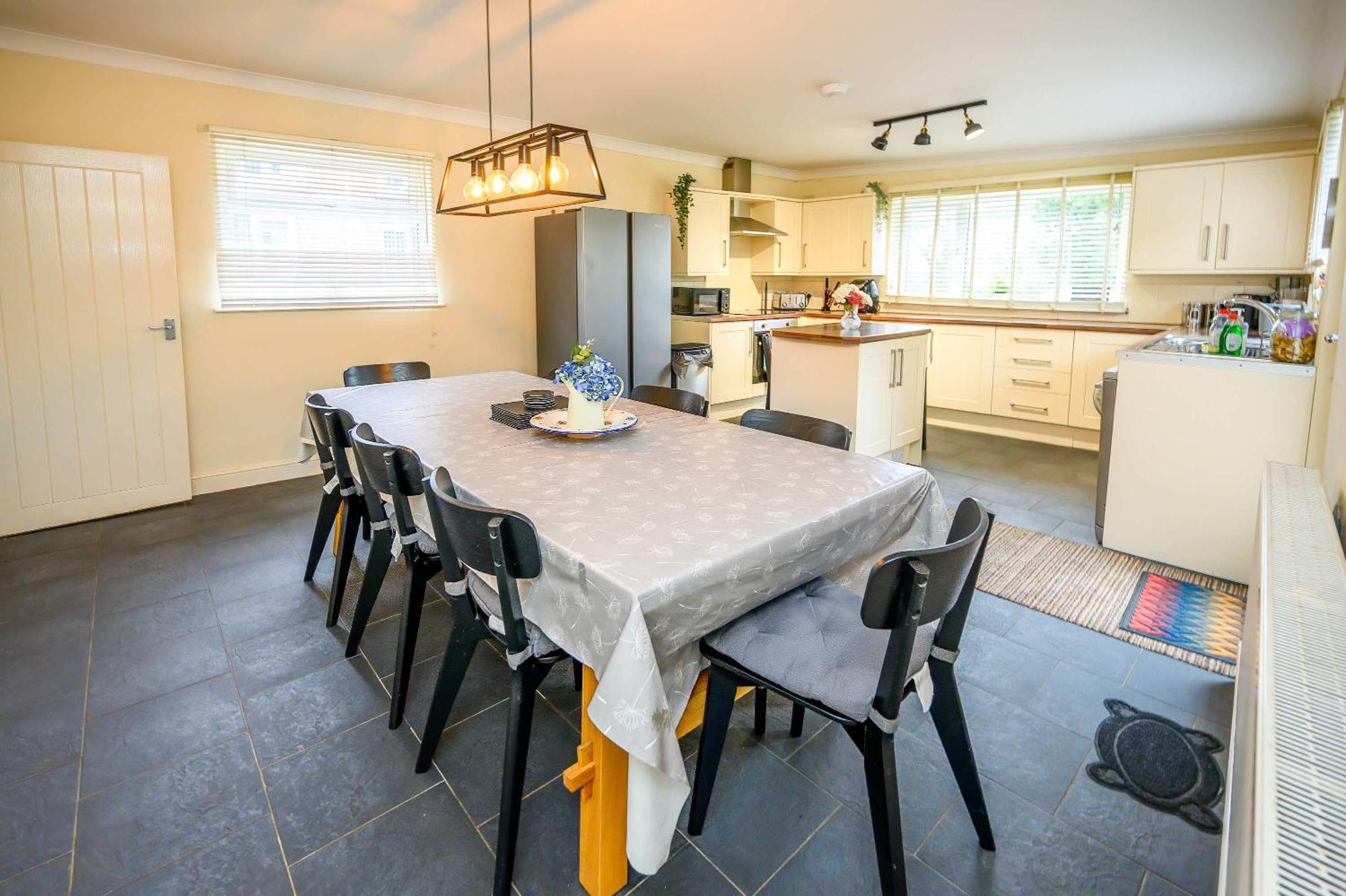 Llareggub Amazing House In Afan Forest With Breath-Taking Views By Staystaycations Port Talbot Exteriör bild